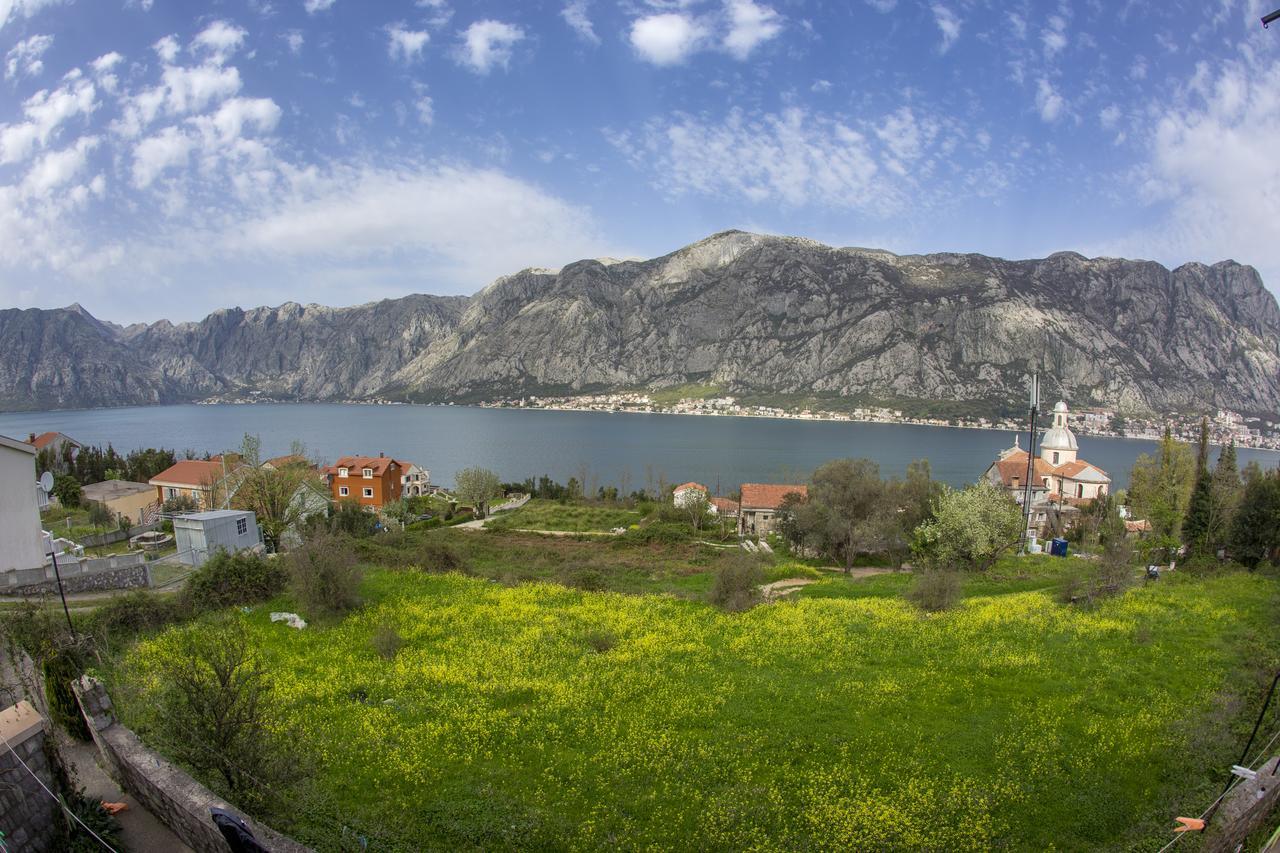 Lux Apartments Fabris Kotor Exterior foto